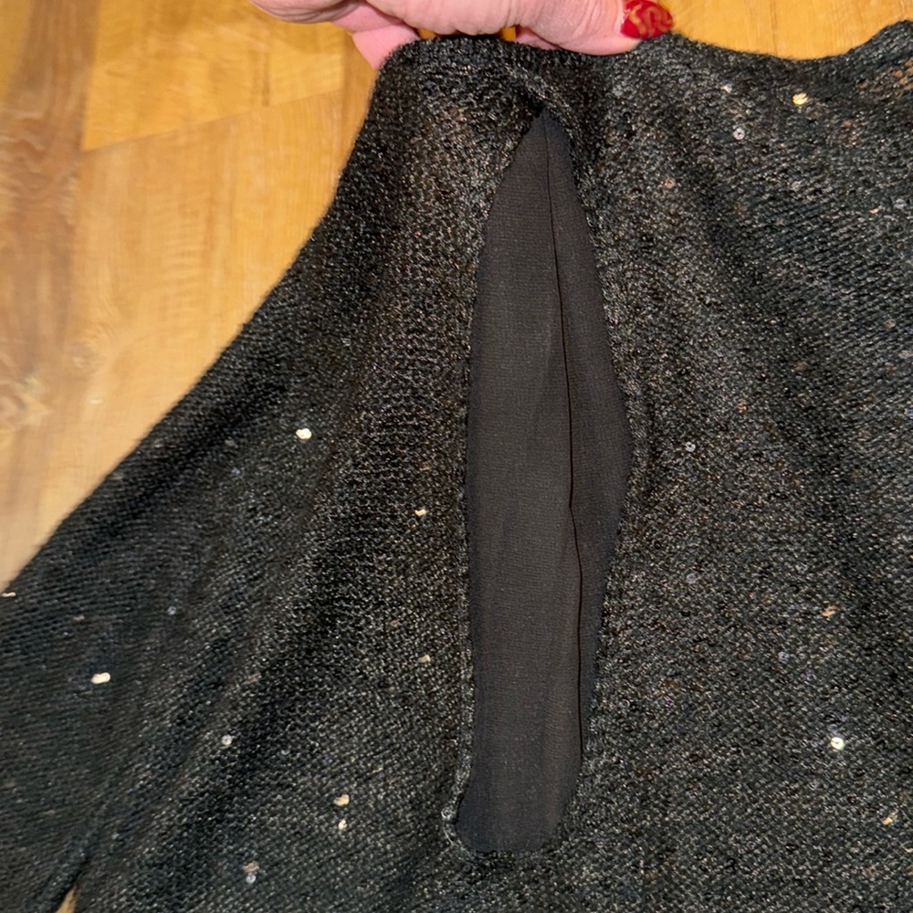 Katsumi Anthropologie Black Shimmer Sequin Sweater w/Keyhole Back (Size: M) - Picture 9 of 10